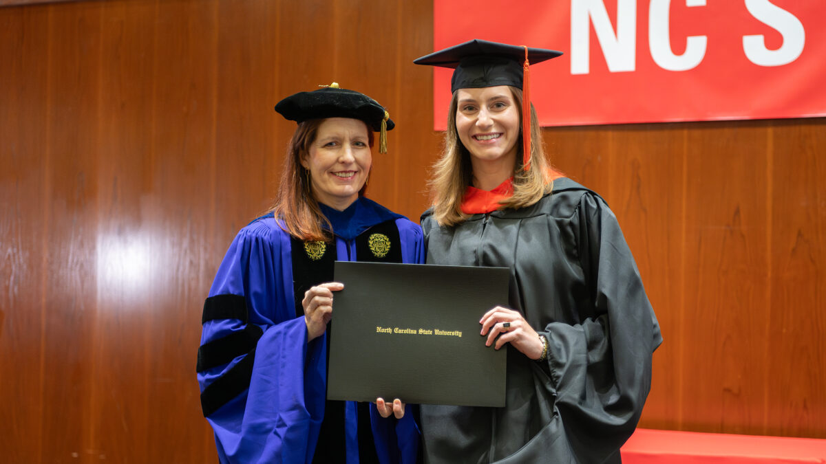 ISE Graduate Grad Ceremony 037