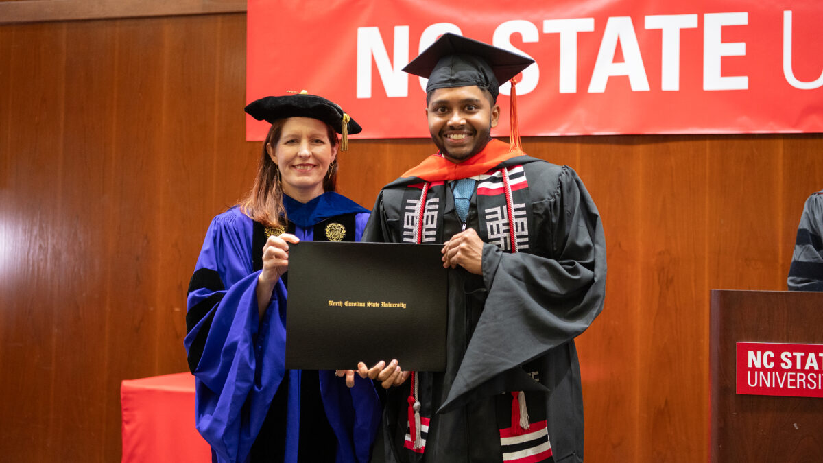 ISE Graduate Grad Ceremony 100