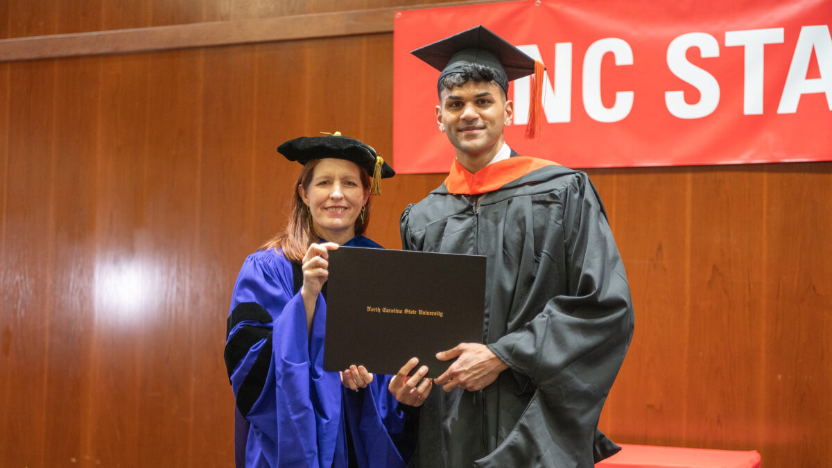 ISE Graduate Grad Ceremony 137