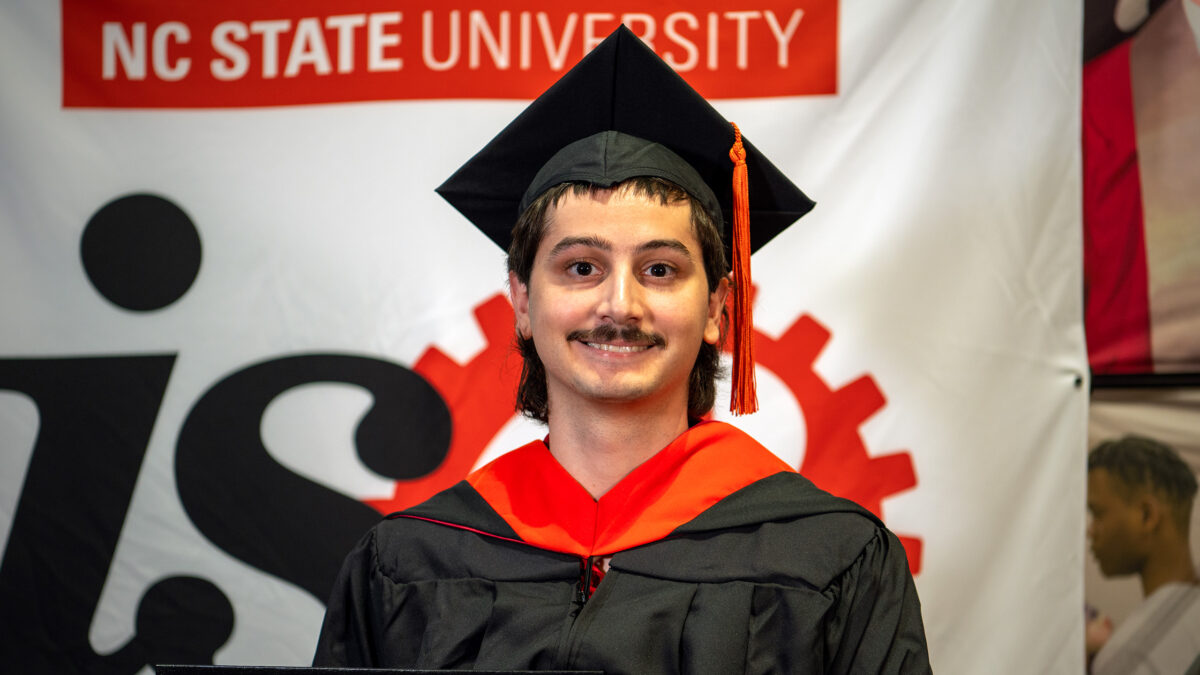 ISE Graduate Grad Ceremony 067