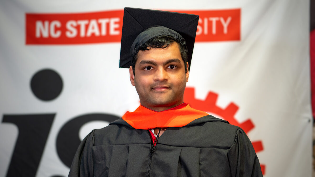 ISE Graduate Grad Ceremony 134
