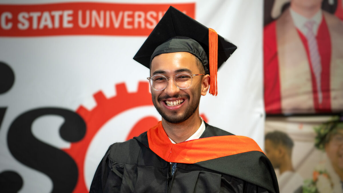 ISE Graduate Grad Ceremony 159